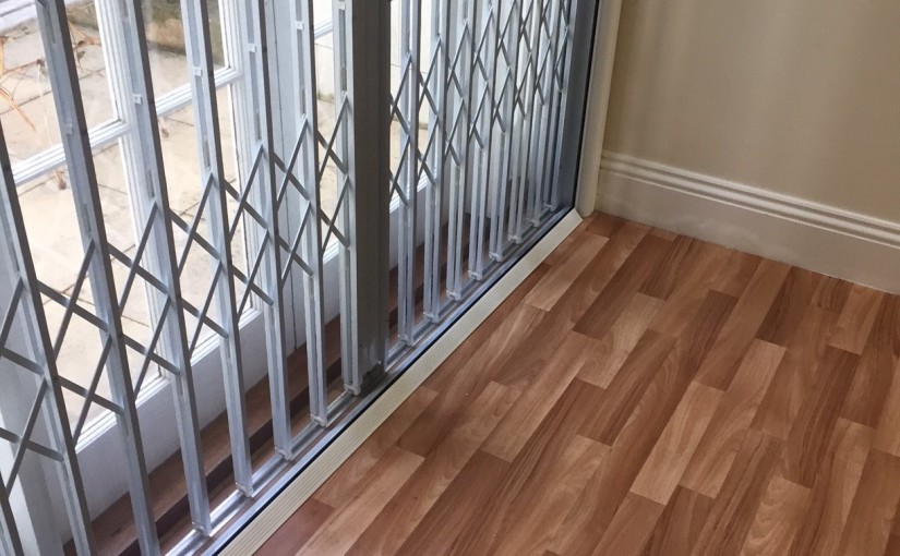 Concertina Retractable Screen now with Retractable Insect Screen