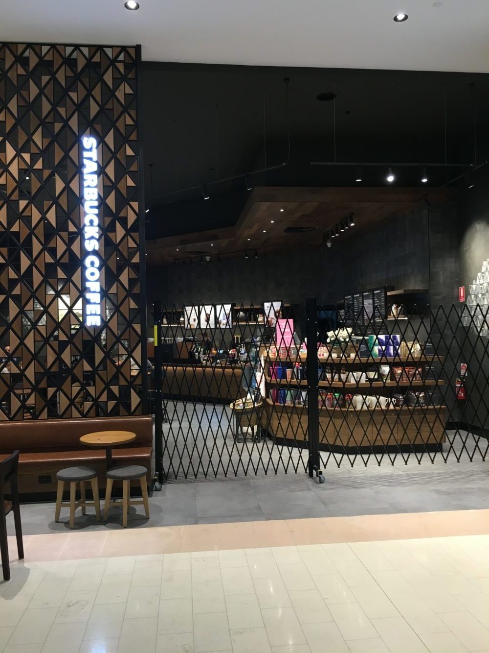 ATDC Installs its Portable Barricades for Starbucks in Melbourne