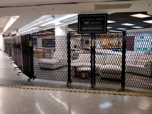 HEAVY DUTY COMMERCIAL PORTABLE BARRIER SYSTEM - A POINT OF DIFFERENCE Castle Towers Shopping Centre Sydney NSW Westfield