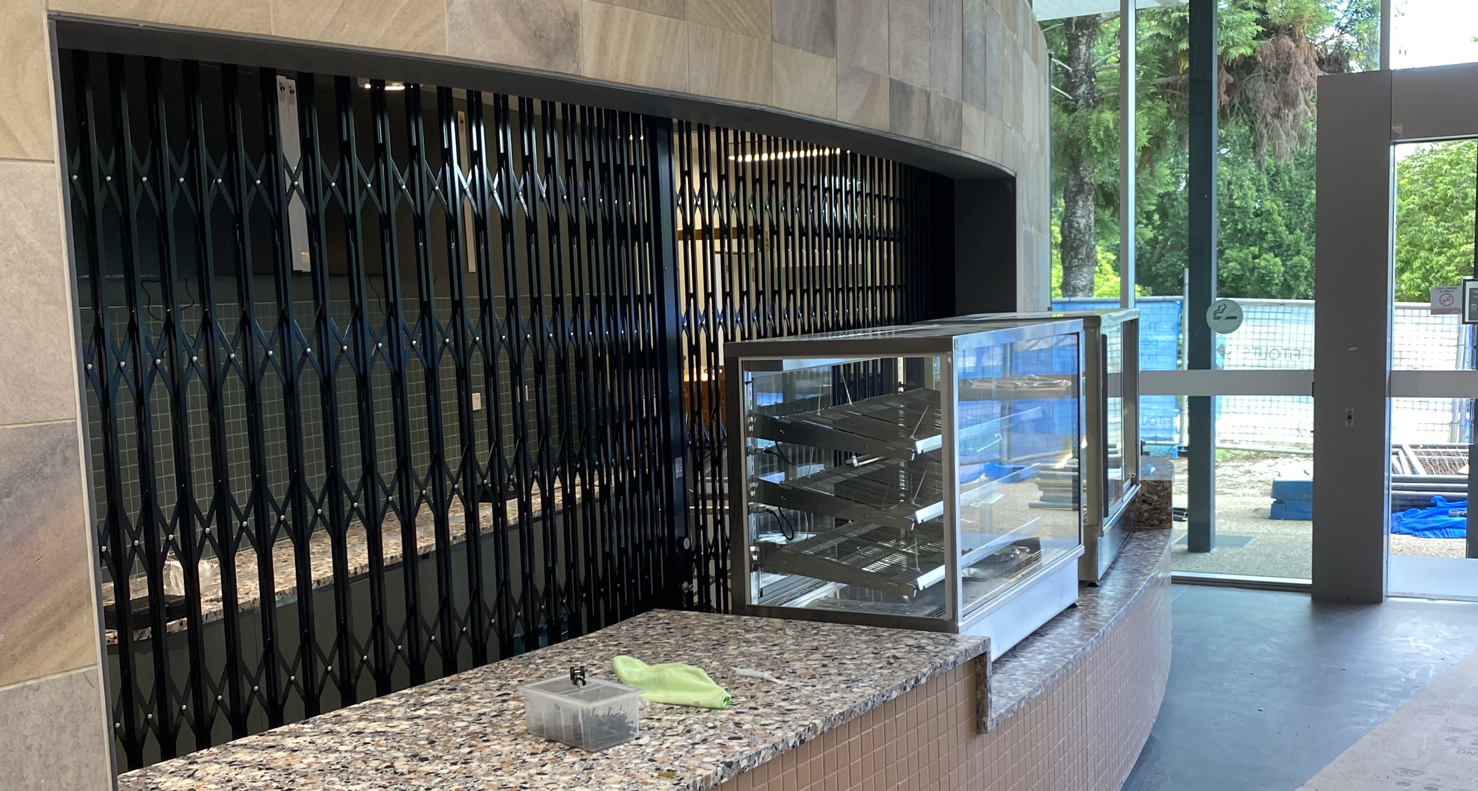 commercial S08 curved folding security door